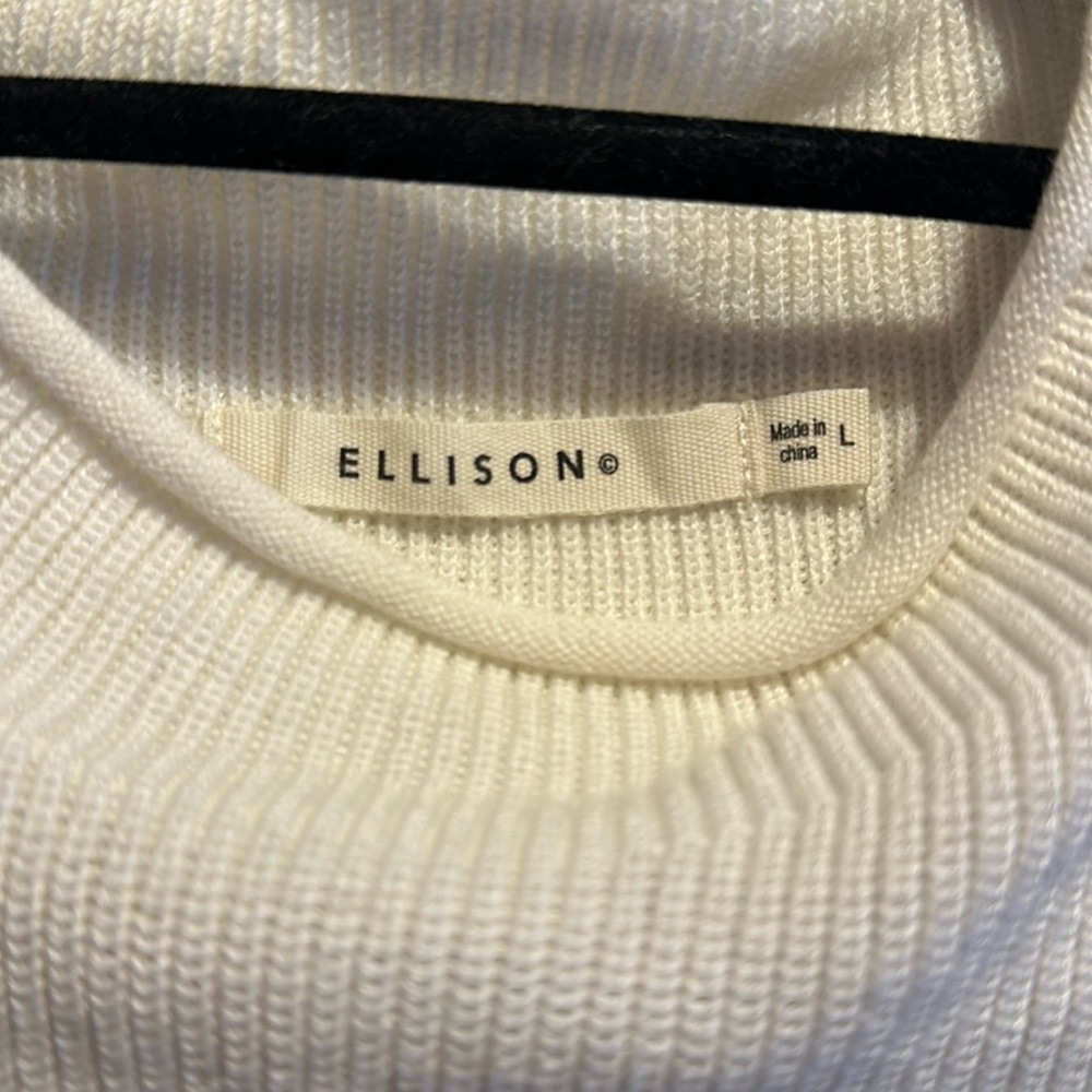 NWOT Ellison Mock Neck Power Shoulder Ribbed Knit White Sleeveless Sweater - Picture 4 of 4